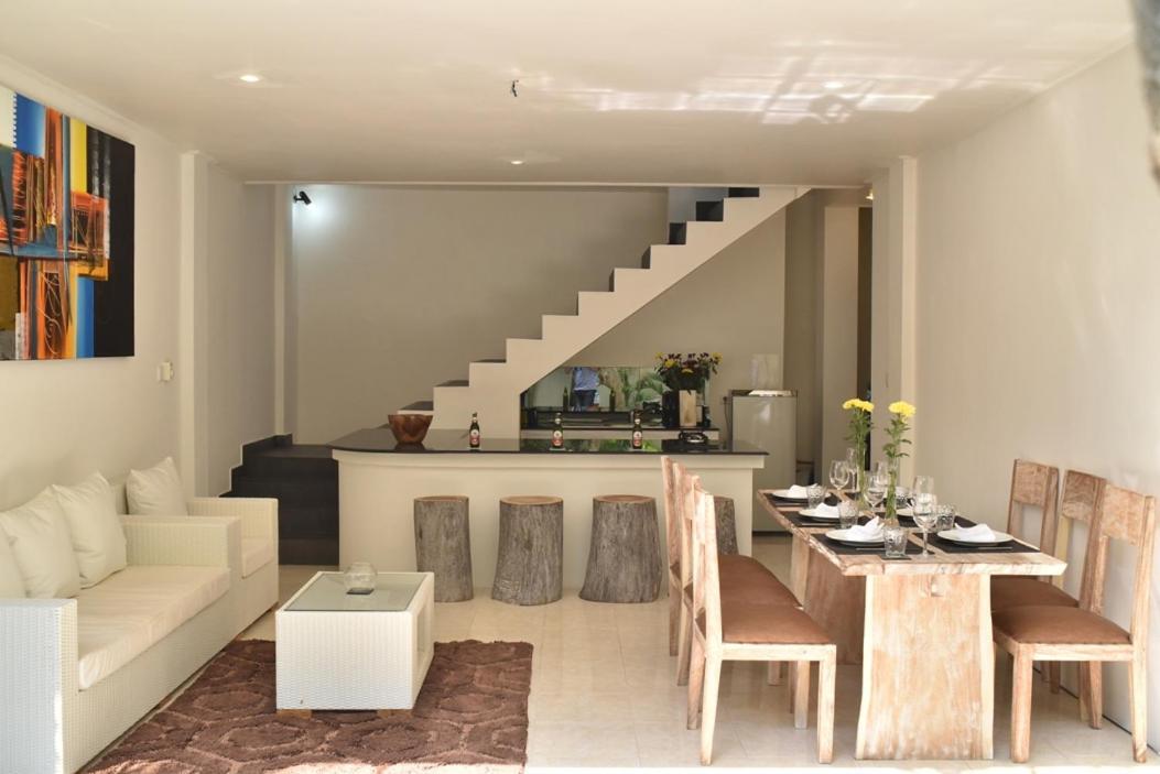 Yoga Villa *